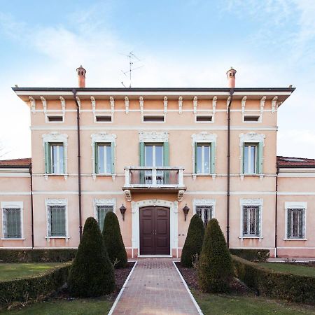 B&B Residence Il Ciliegio , Via Villa Superiore 93 Luzzara Suzzara Buitenkant foto